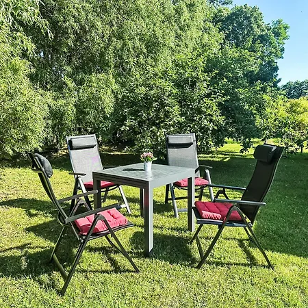 Schloenis Koppelblick By Interhome *
